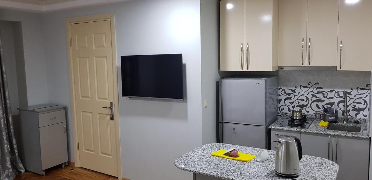 Apartament Shushana Batumi Zewnętrze zdjęcie