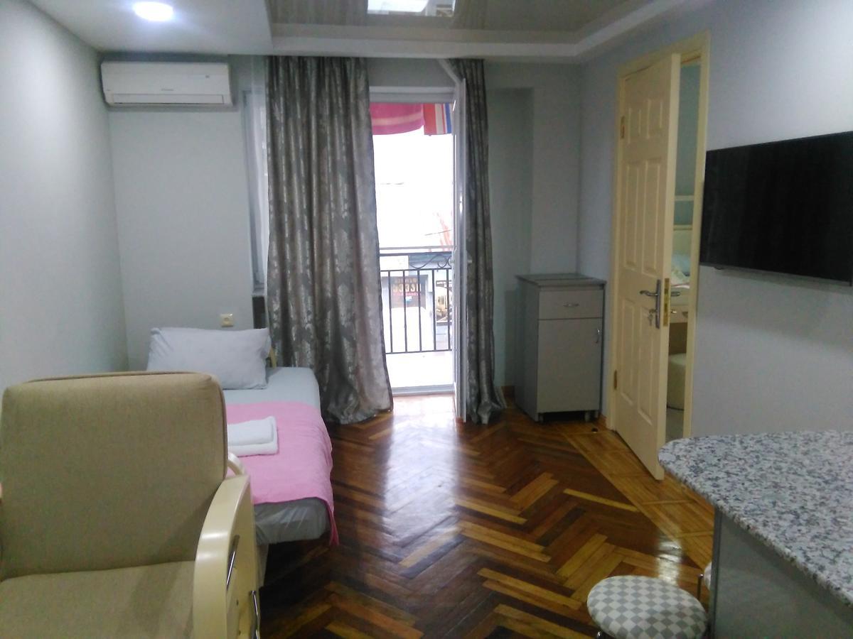 Apartament Shushana Batumi Zewnętrze zdjęcie